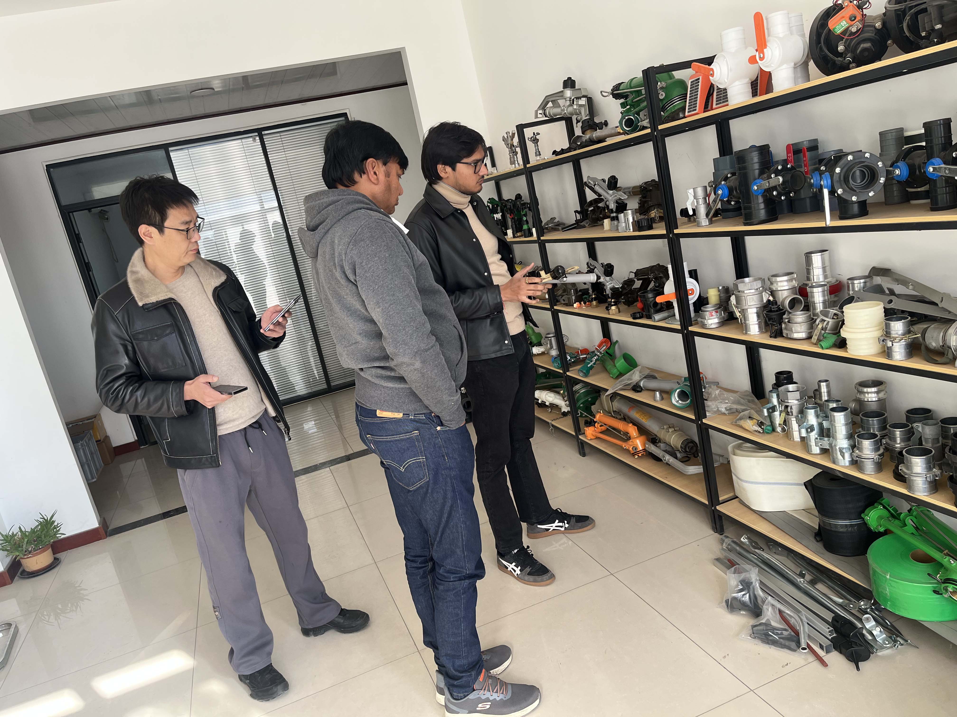 石景山NS40 涡轮喷枪获客户青睐 洽谈批量合作